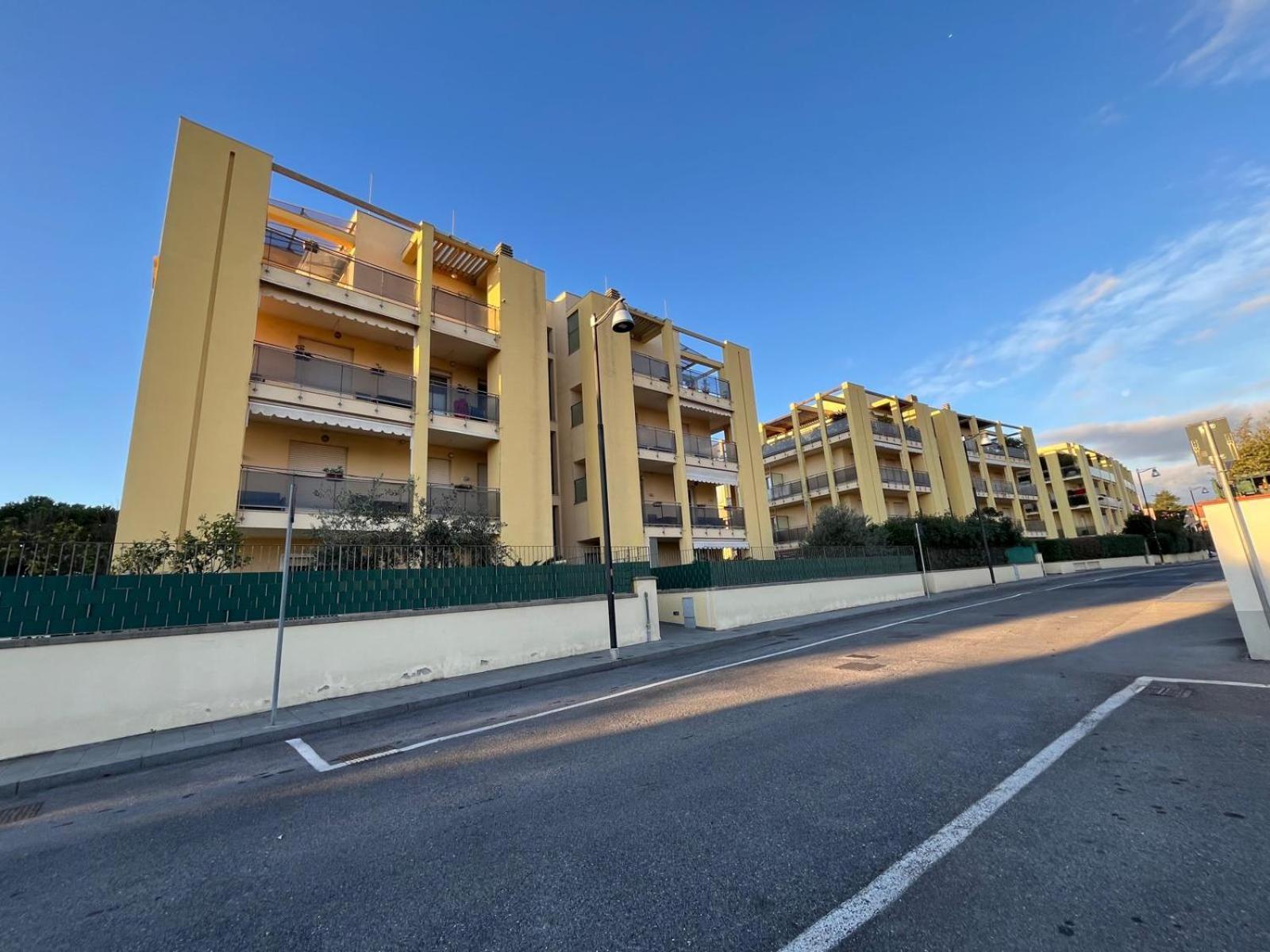 Dea Apartments Αλμπένγκα Εξωτερικό φωτογραφία