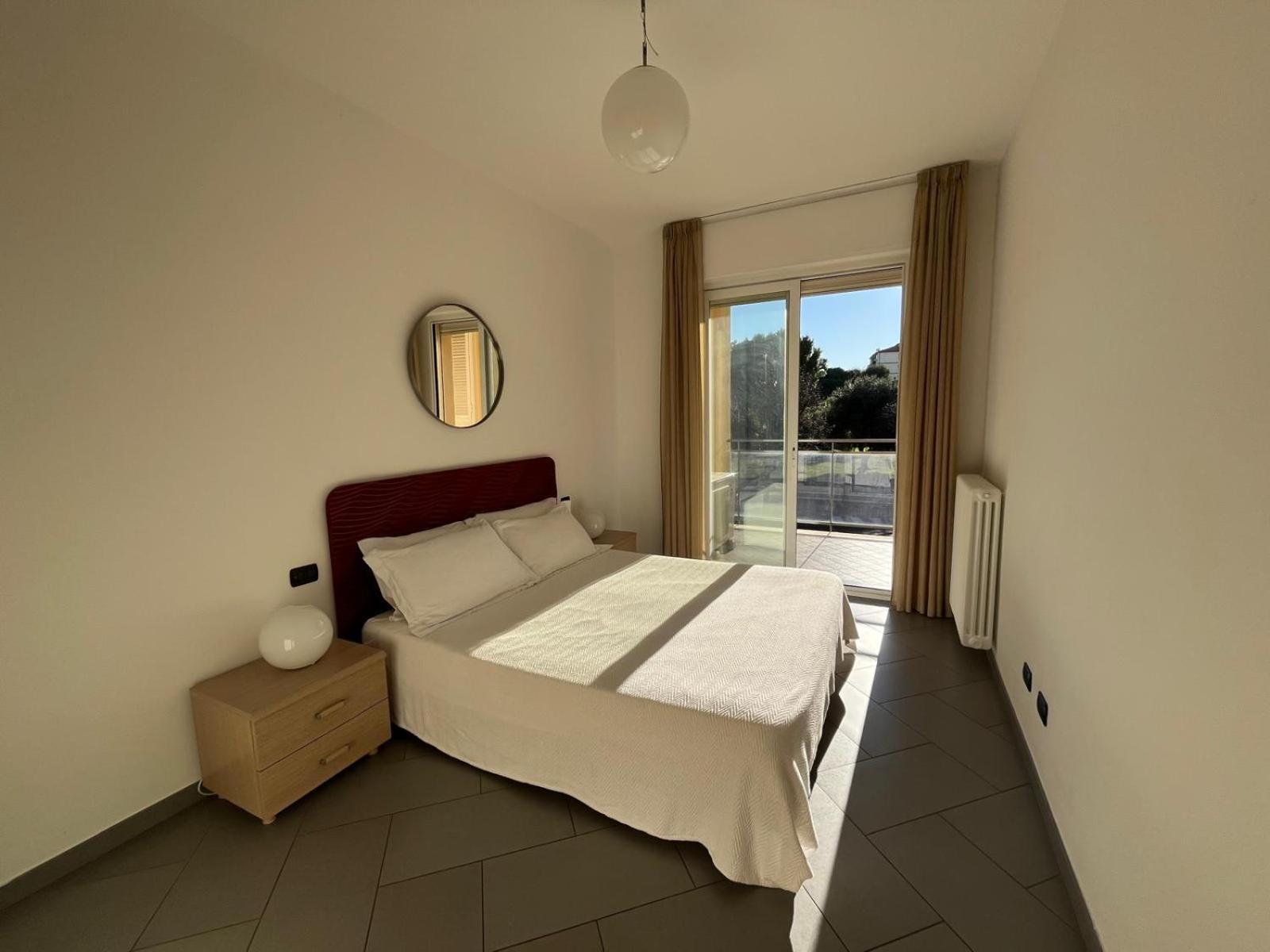 Dea Apartments Αλμπένγκα Εξωτερικό φωτογραφία