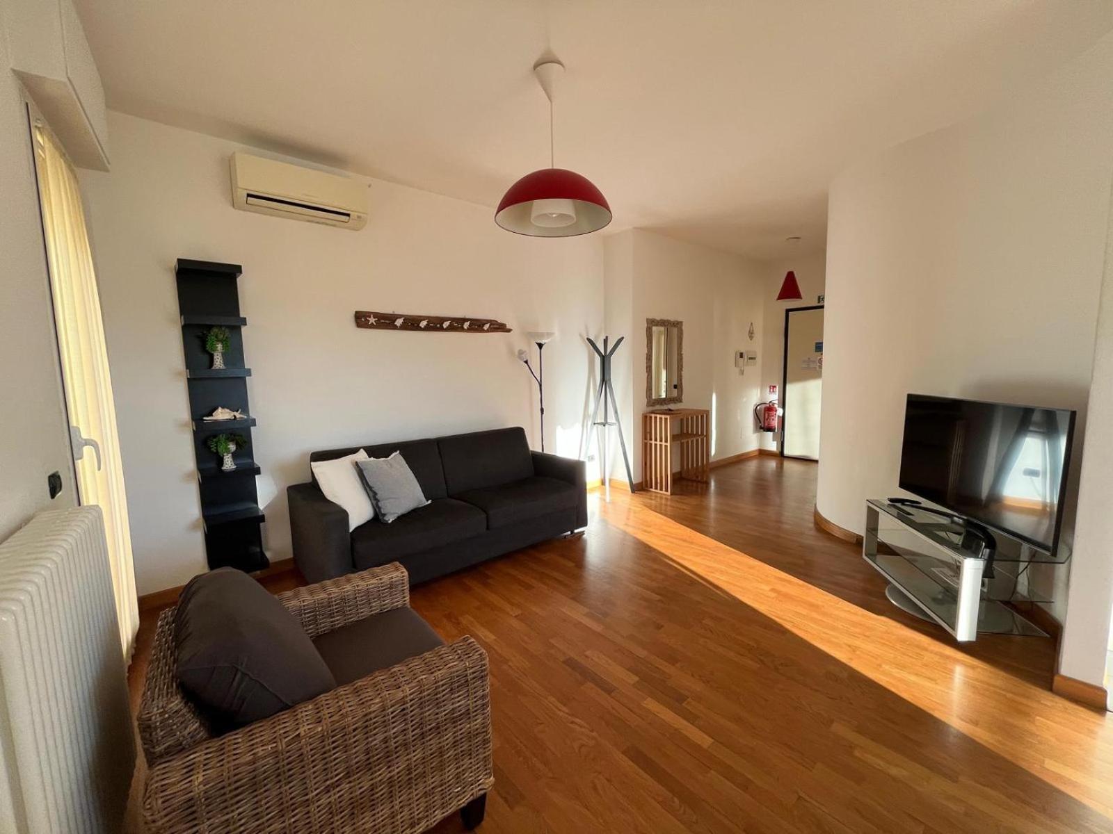 Dea Apartments Αλμπένγκα Εξωτερικό φωτογραφία