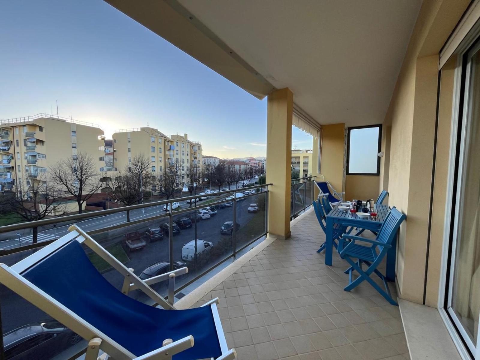 Dea Apartments Αλμπένγκα Εξωτερικό φωτογραφία