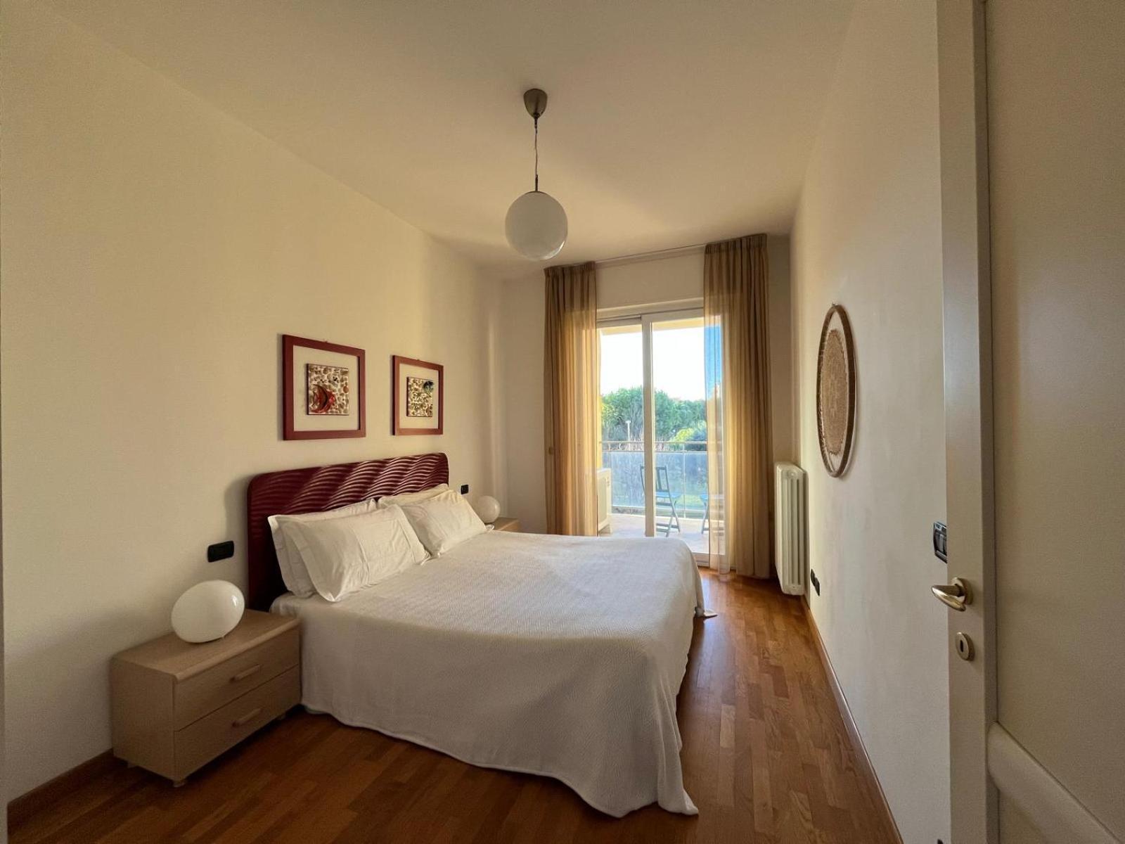 Dea Apartments Αλμπένγκα Εξωτερικό φωτογραφία