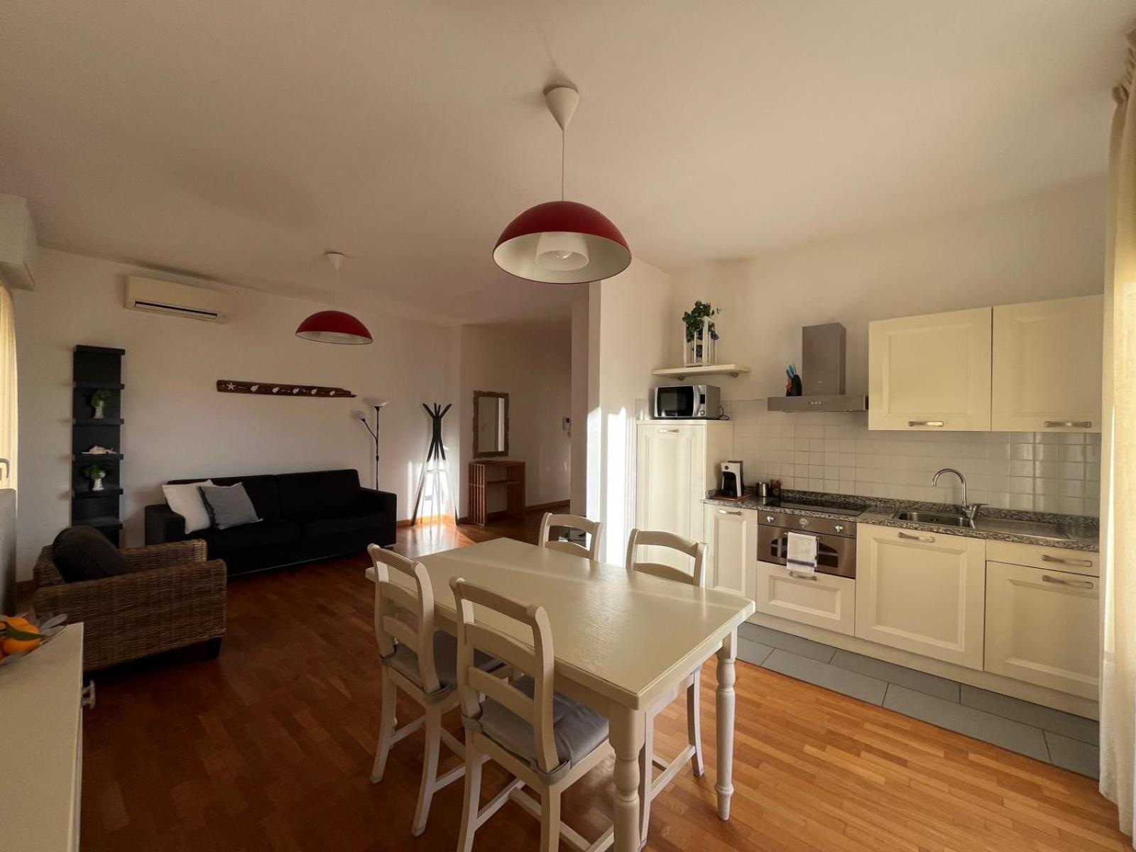 Dea Apartments Αλμπένγκα Εξωτερικό φωτογραφία